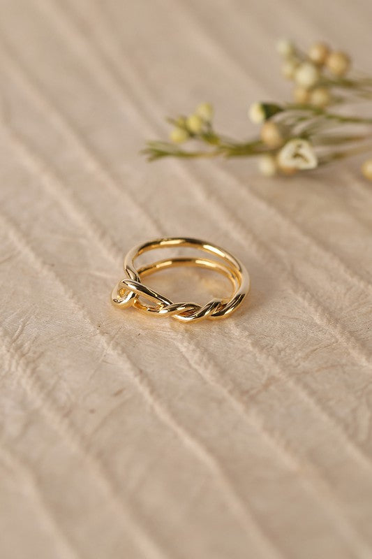 Twisted ring - gold